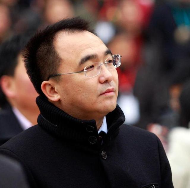 湖北首富阎志:2亿押注汉口北市场,坐拥5家上市公司,身家152亿