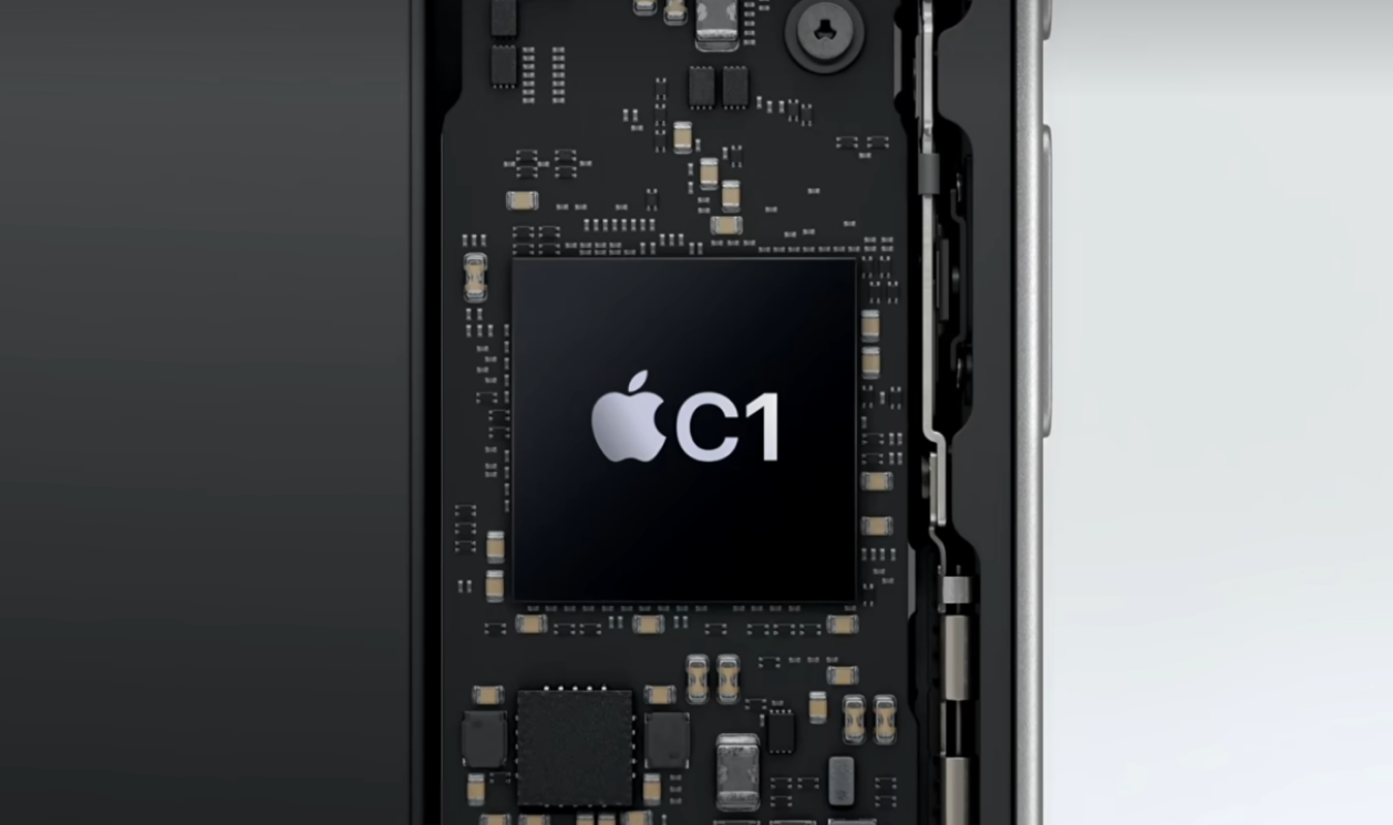 iPhone 16e续航实测出炉，结果却有点尴尬！