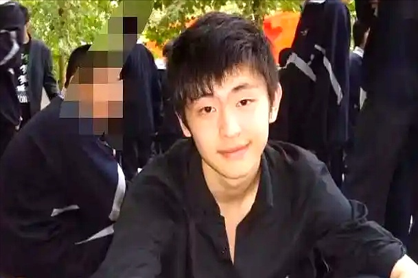 封杀近3年,邓伦重回大众视野,这一次,将他送上热搜的不是杨紫