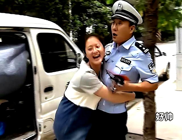 网红交警谭乔停播五年赔千万,救他人却无法挽救自身,他是个悲剧