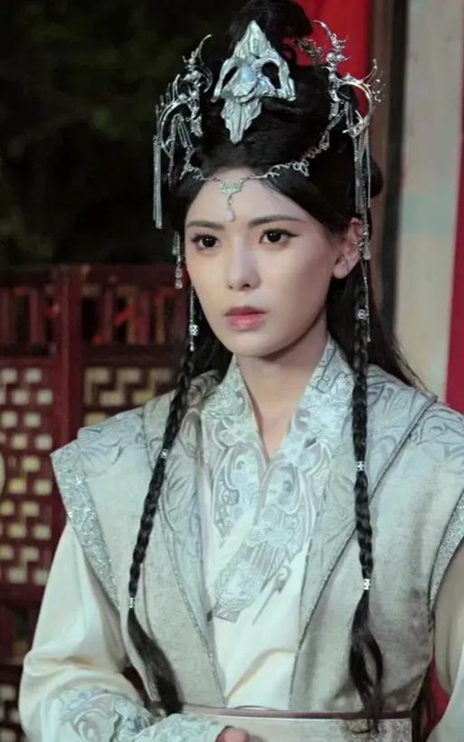 网剧飞龙在天女演员名单