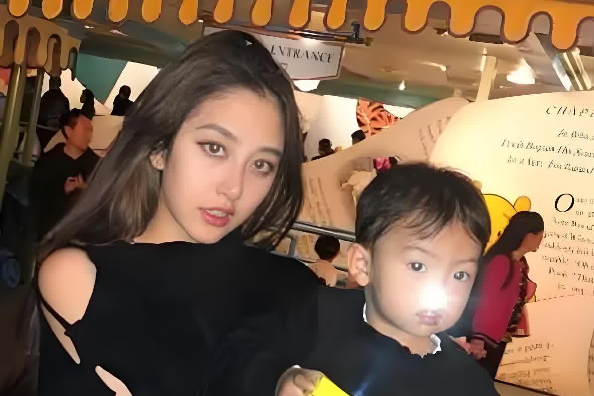 卓仕琳:从"一字马女神"到直播界的闪耀新星