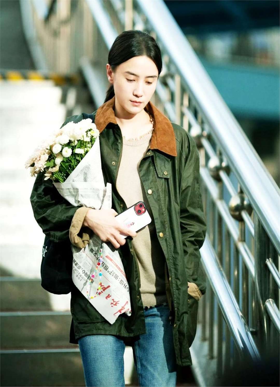44岁宋佳与小7岁王伟低调完婚七年姐弟恋修成正果