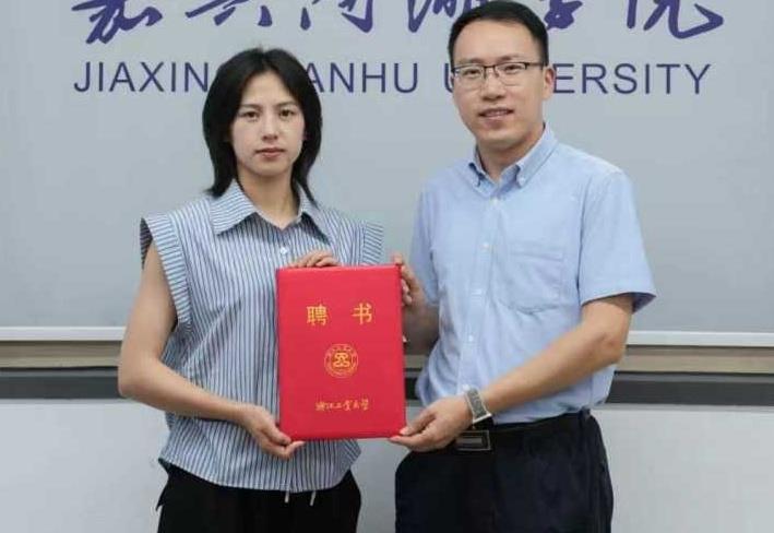 00后"女枪王"沈梦可,错失晋升机会选择退役,获得全新的身份