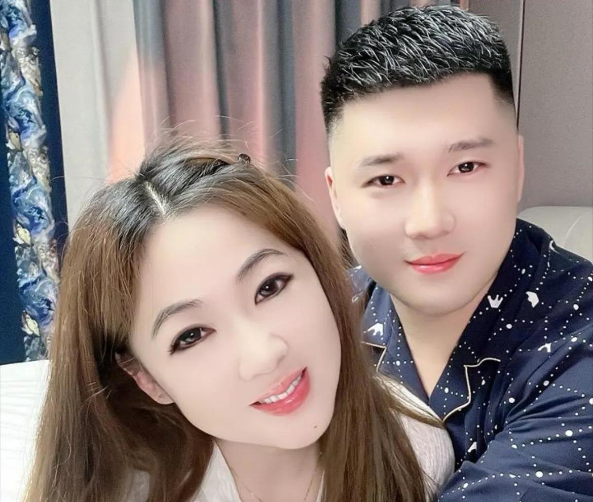 东北贫困男青年迎娶辽宁女富豪,妻子比他年长11岁