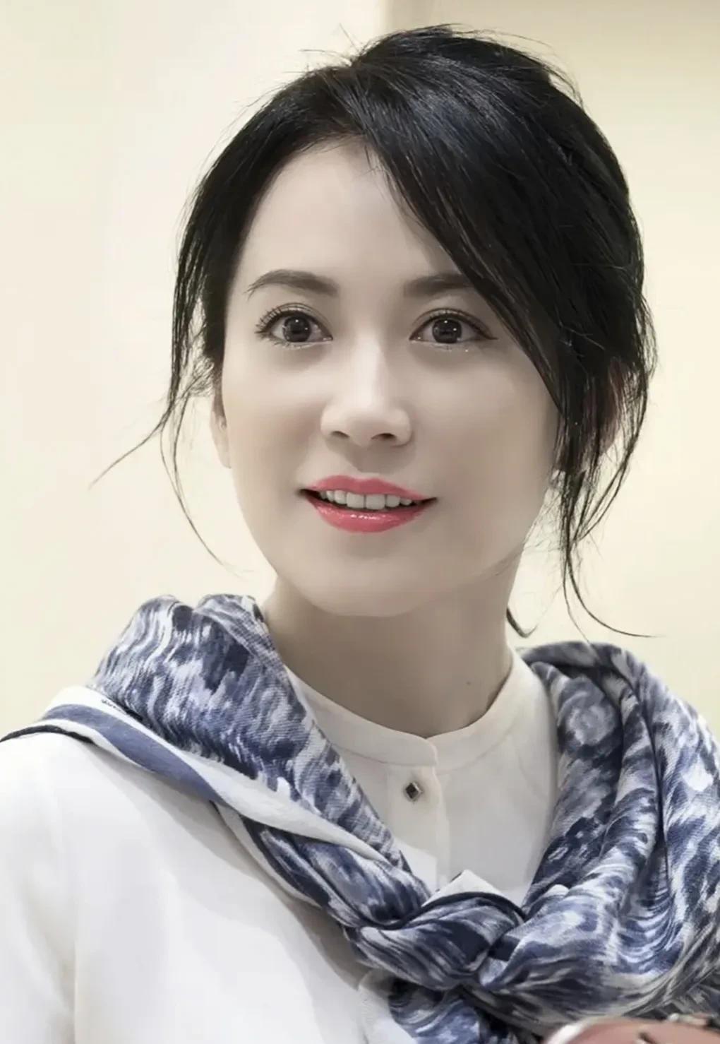 内地5位未婚女演员!年过五旬风韵犹存,个个男人杀手