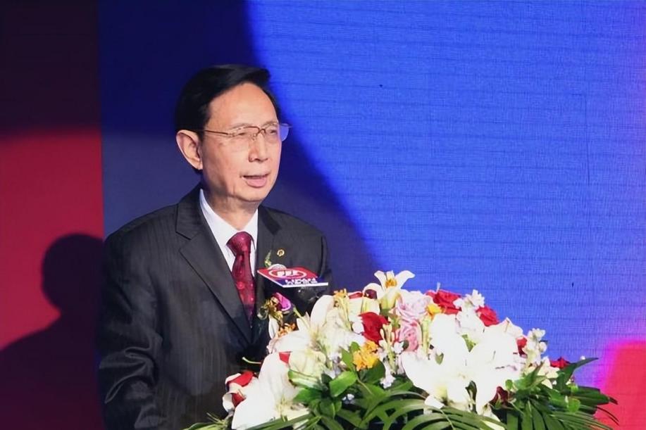 尹明善:从首富到首负,力帆传奇的陨落