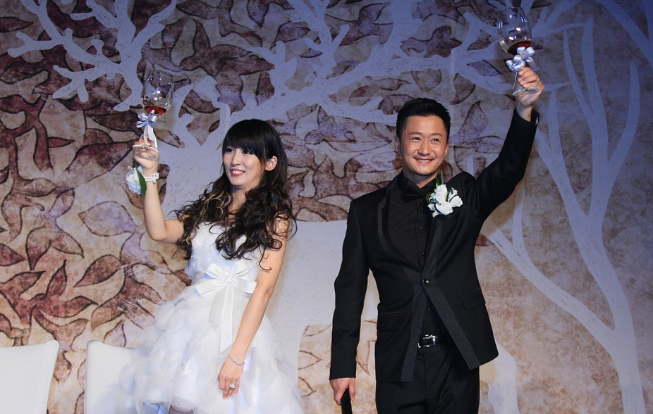 吴京和谢楠,结局早已注定,杨幂当初说的话已经开始应验了