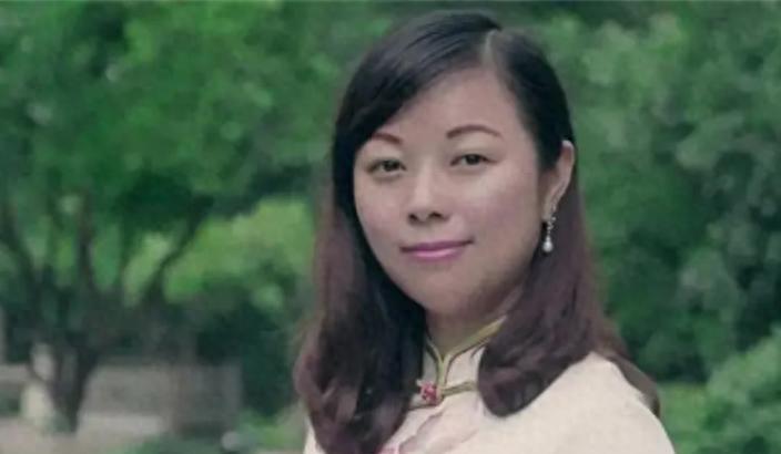 "最美妈妈"吴菊萍:奖金还房贷引热议