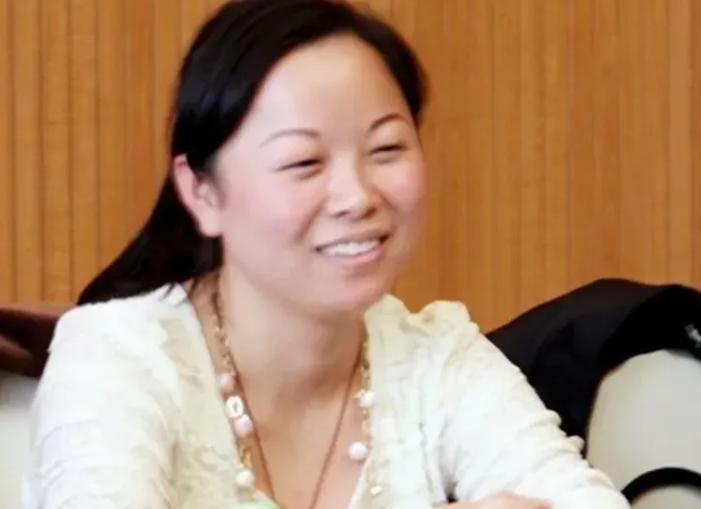 "最美妈妈"吴菊萍:奖金还房贷引热议