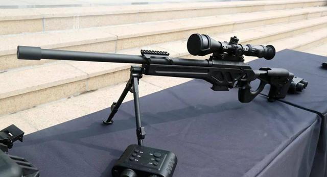 中国第一款达到世界水平的狙击枪:高精狙cslr4型762毫米狙击枪