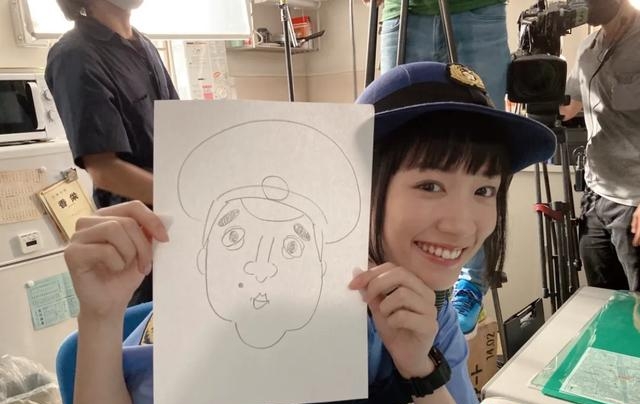 女警太可爱了!永野芽郁x户田惠梨香《女子警察的逆袭》双语全剧