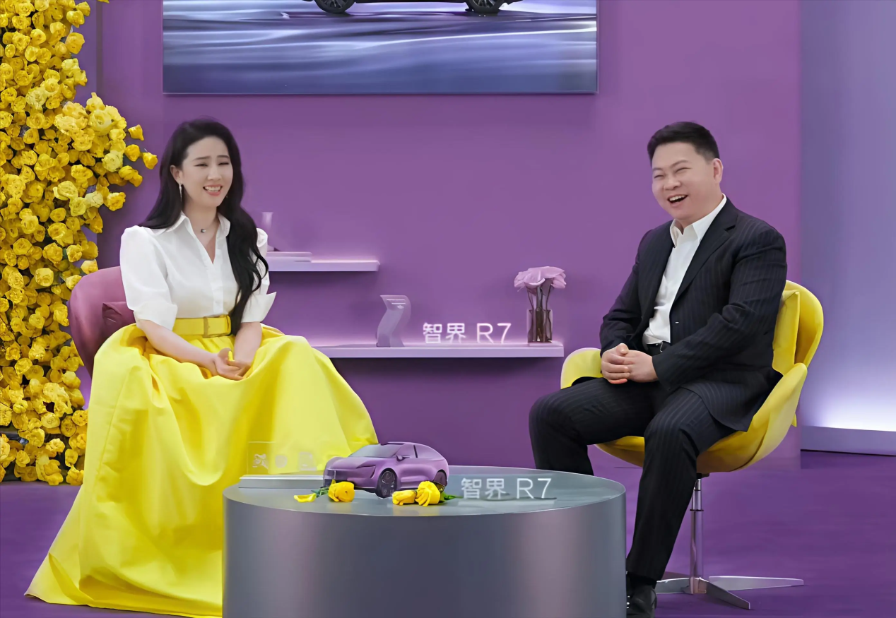 都搞错了！余承东“卸任”华为车BU董事长，其实是升职了！