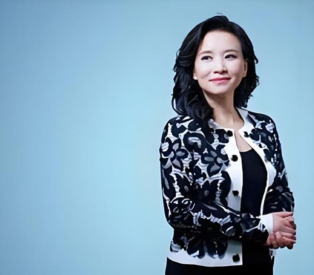 澳籍女间谍成蕾刑满被驱逐出境,澳外长亲自接机,总理高调欢迎