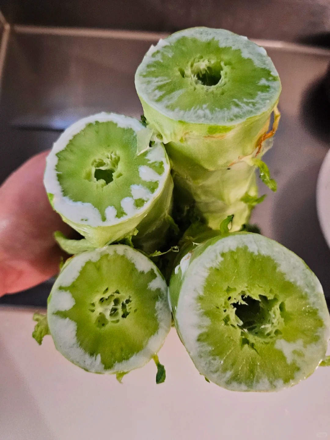 买莴笋挑粗的还是细的?老菜农两者区别大以后别乱买了
