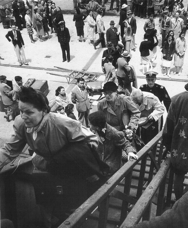 100年前,20万白俄难民逃亡到中国,后代骄傲说:我们已是中国人