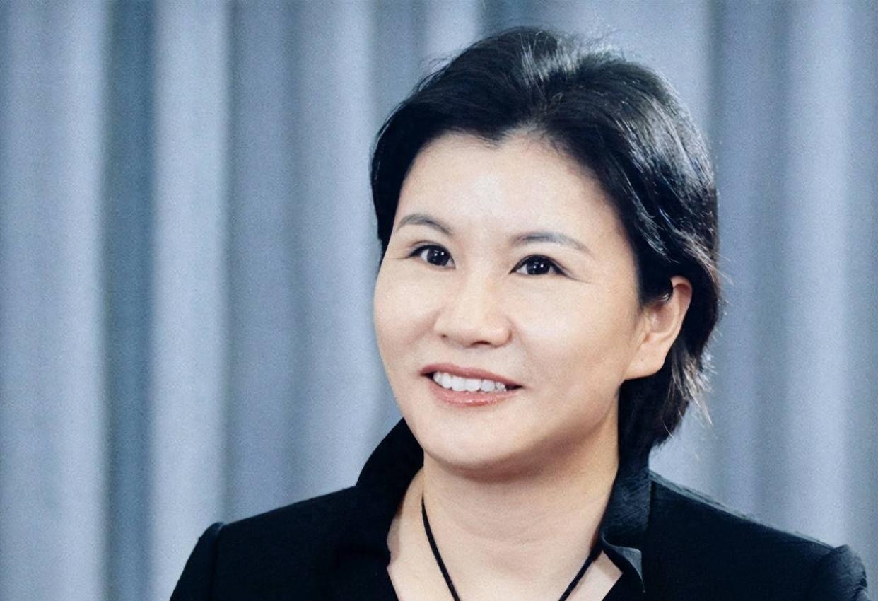 蓝思科技拟赴港融资!周群飞家族获12亿分红,累计a股募资达320亿