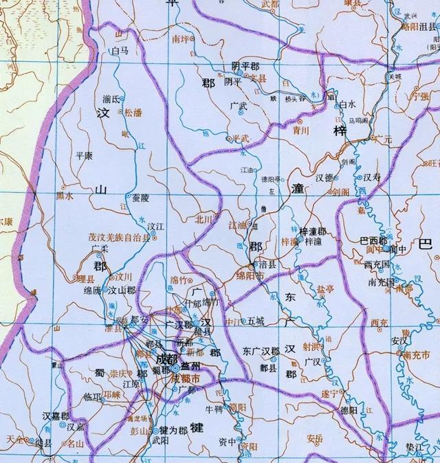 诸葛亮去白帝城后,成都空虚他造反打到六环边,刘备托孤不敢闭眼