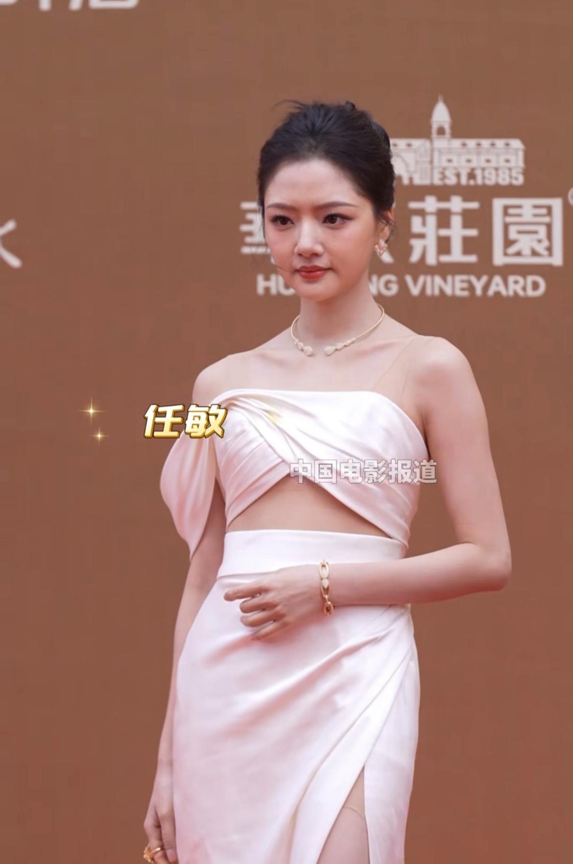 年轻女演员不要减肥了明明才20多岁干巴得像40岁看着好心酸