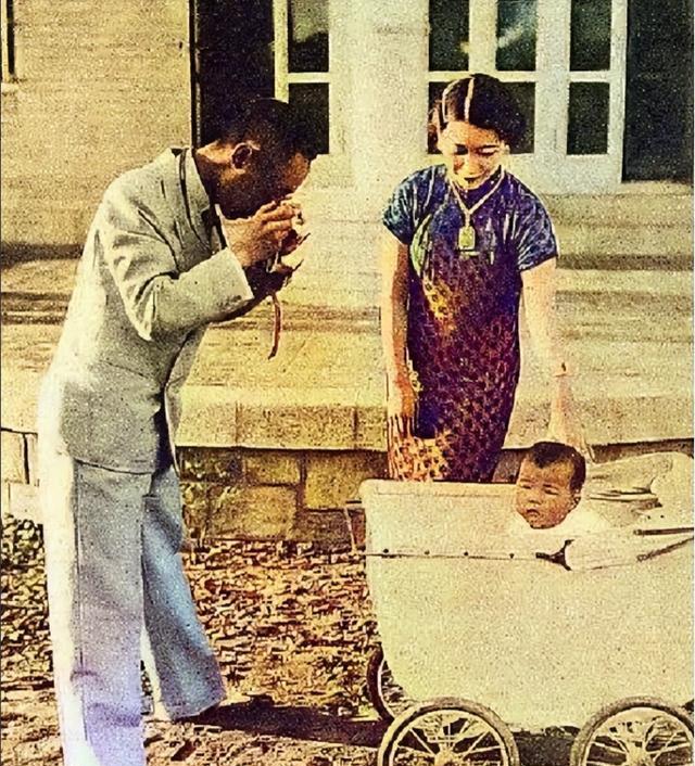 溥杰的日本妻子有多美?身材高挑皮肤白皙,怪不得令溥杰神魂颠倒