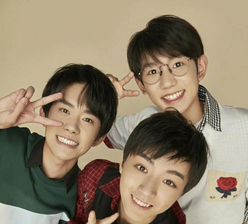 这一次,tfboys三人的"江湖地位"一览无遗,有人悄悄"掉队"了
