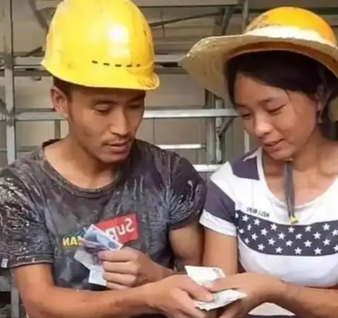 做了7年工地夫妻,工伤索赔无果后妻子一个电话,才知她真实身份