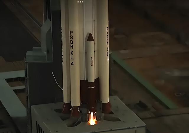 5月19日,印度赶工发射火箭失败,拜神不诚恳