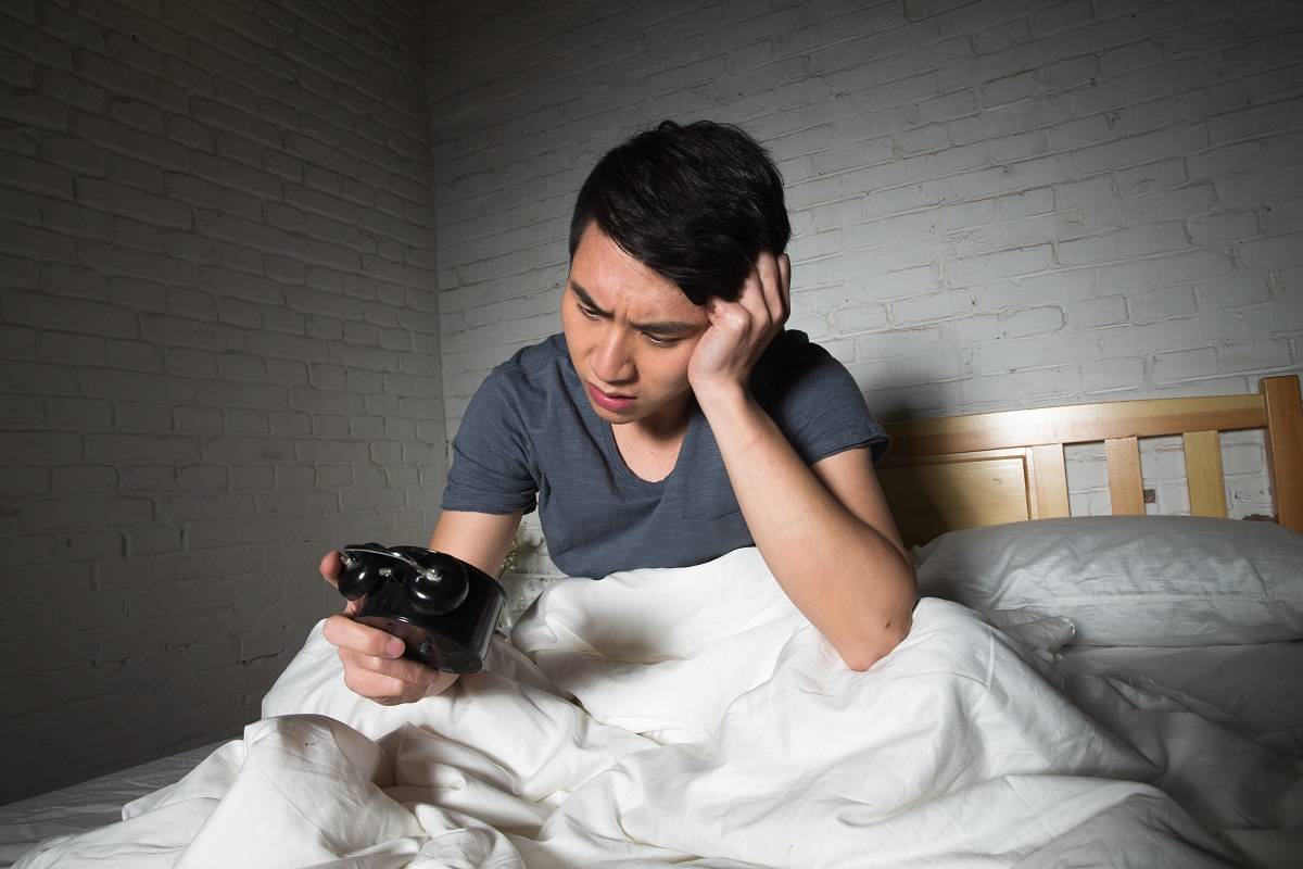 睡不着吃什么好能帮助睡眠.晚上睡不着头疼