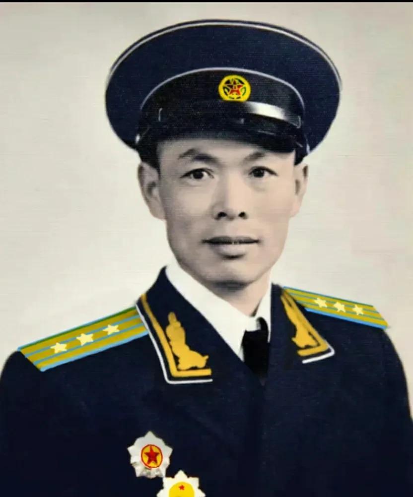 节选14位55年授衔的上校