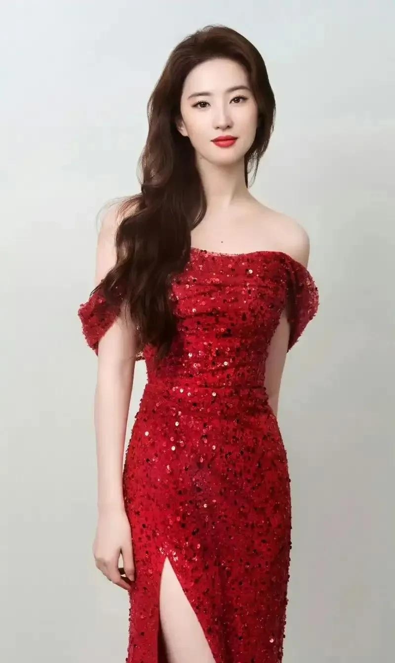 同样是金鹰女神刘亦菲遇上赵丽颖,身材在气质面前,根本不值一提