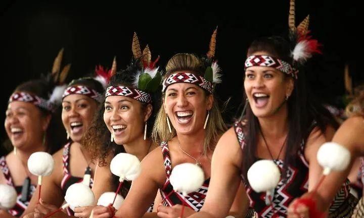 别再发毛利人战舞了,你是想让我们崇拜他们?