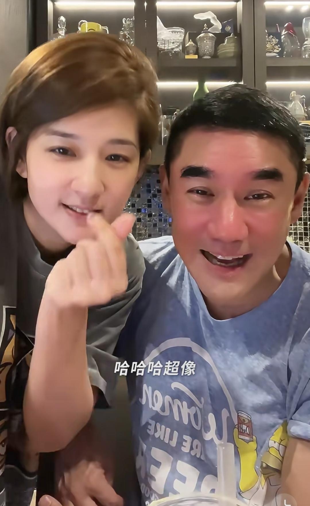 吴大维老婆首出镜,说话温柔,满眼爱意!夫妻14岁年龄差像父女