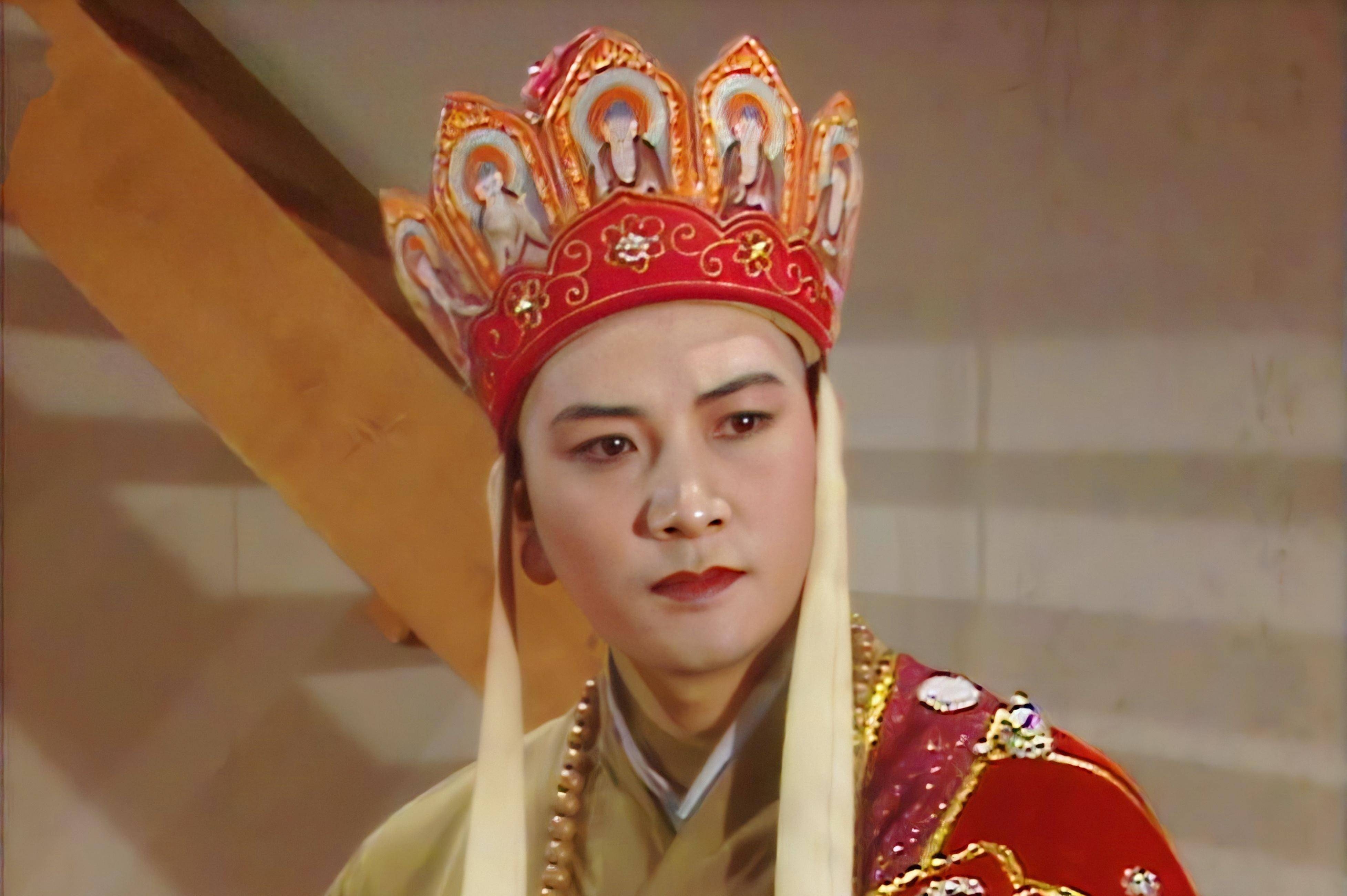 多年谋划终成空!72岁"唐僧"街头卖房,豪门生活恍如梦?