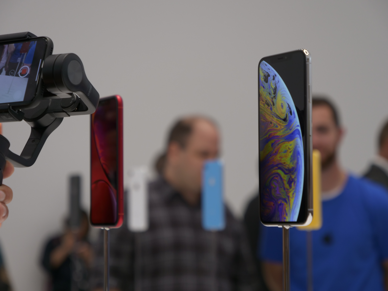 iPhone 17 Air机模上手，苹果再次引领，安卓阵营即将跟进！
