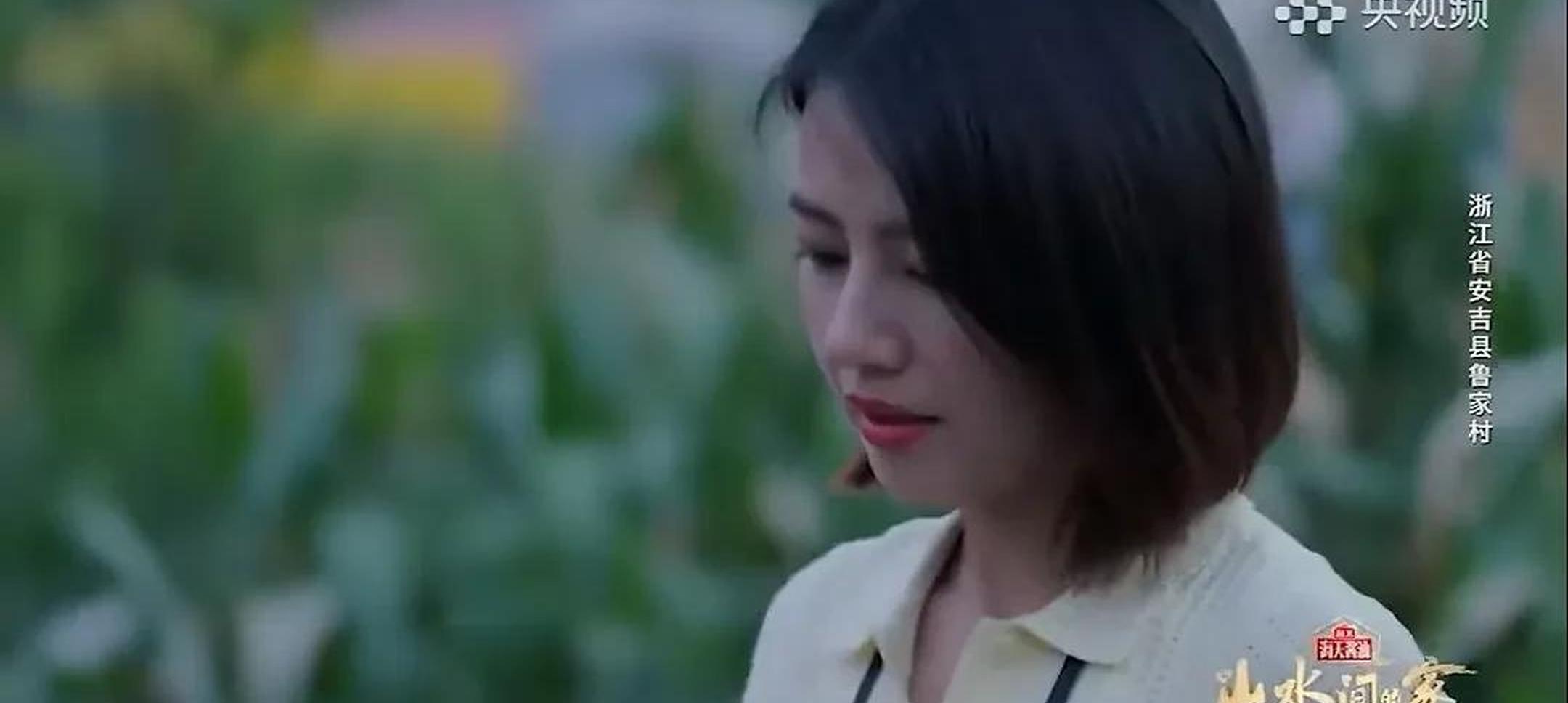 高圆圆体验乡村生活,素颜出镜毫无偶像包袱,也太美了吧!