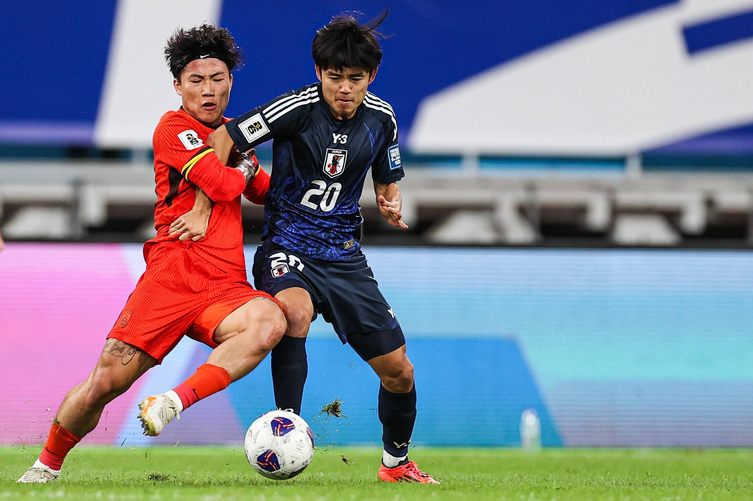 关于东亚杯国足战日本队首发出炉韦世豪首发出战的信息