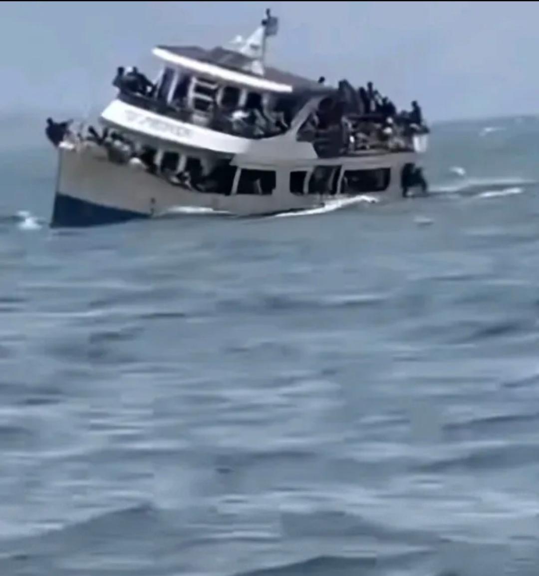 一轮船沉没至少87人死亡