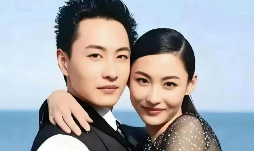 张柏芝第三子罕见亮相,七岁混血王子颜值出众,遗传父母优良基因