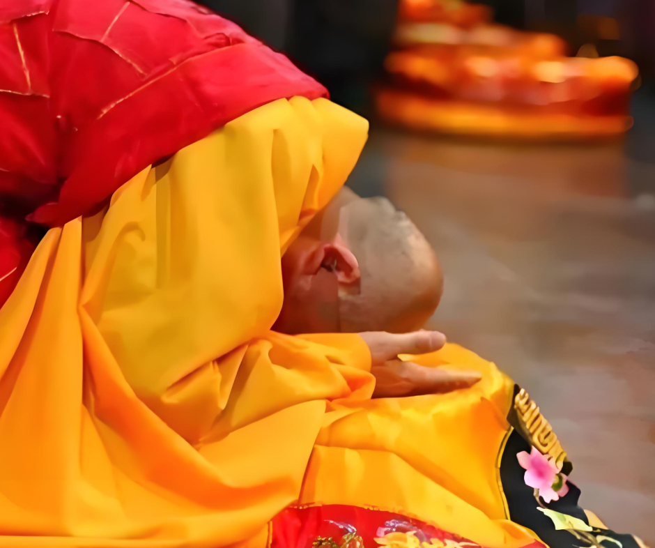 诵经反招业障?老和尚提醒:这两部经同诵时,要注意3个读经禁忌