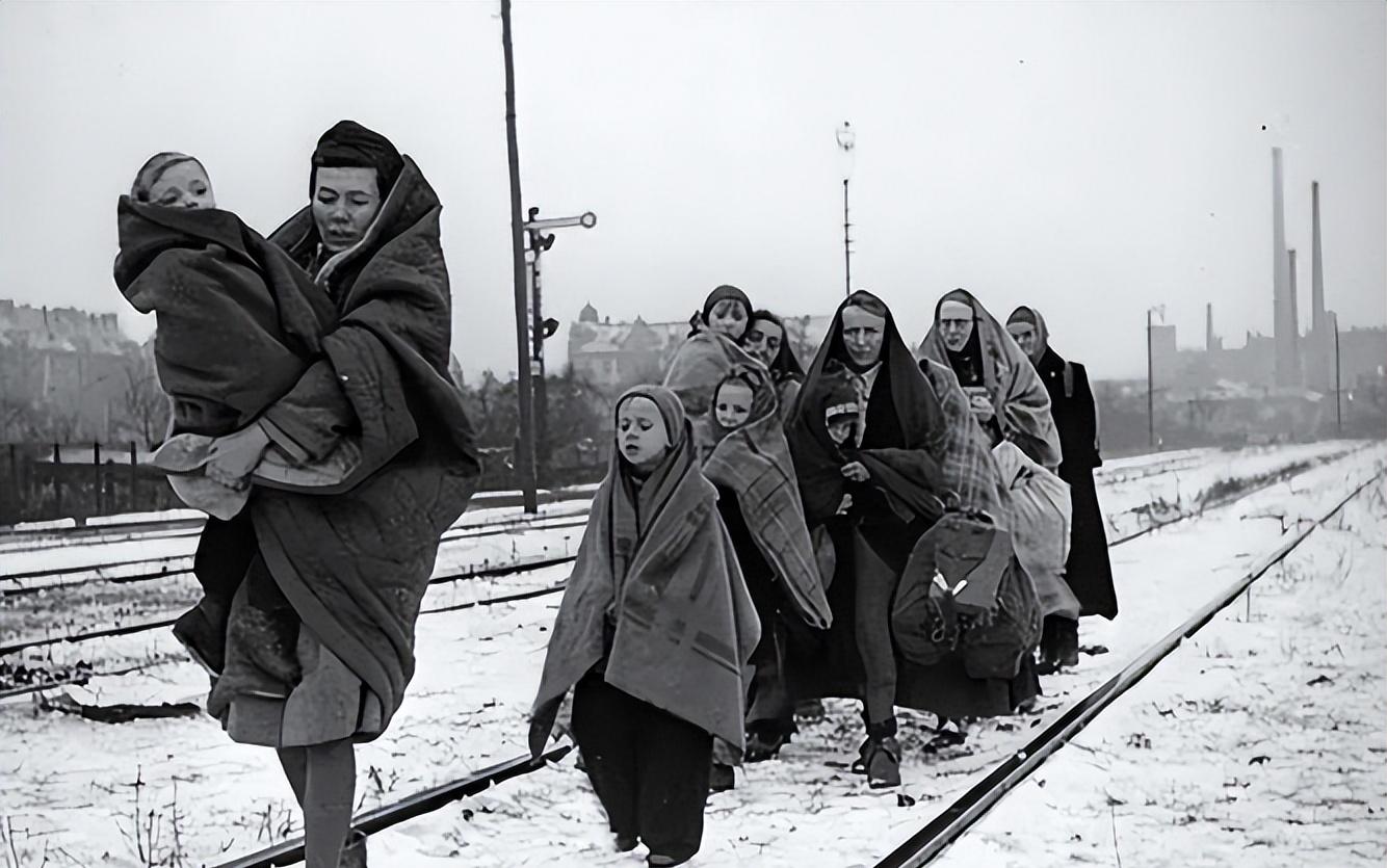 100年前,20万白俄难民逃亡中国,后代自豪地说:我们是中国人