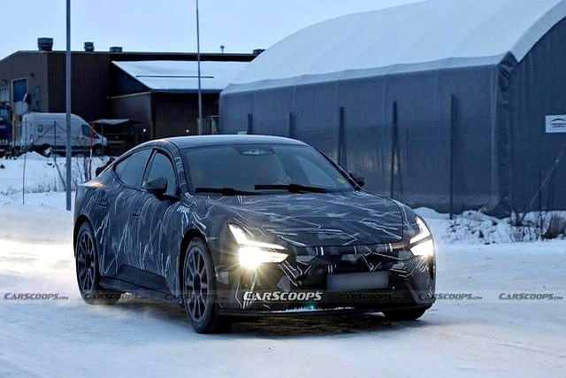 Polestar 5新款谍照现身：或3秒内破百，直面保时捷Taycan