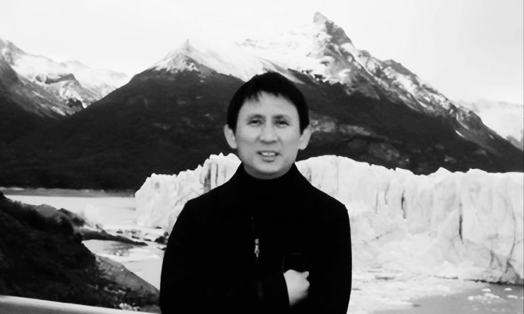 李讷儿子王效芝结婚,证婚人刘源:我们今人,必须力保先辈的成功