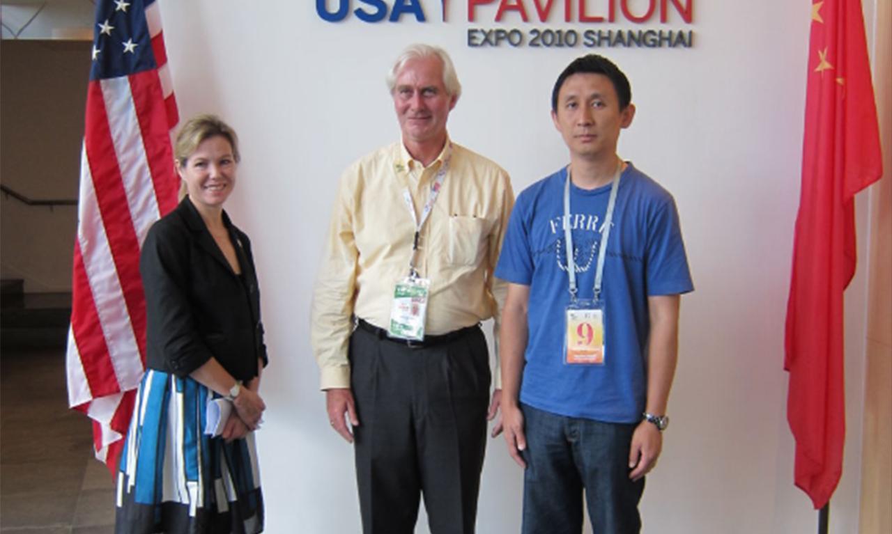 李讷儿子王效芝结婚,证婚人刘源:我们今人,必须力保先辈的成功