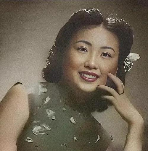 美女特务张春莲,毛人凤留在大陆的弃子,隐藏三十年,金条埋猪圈