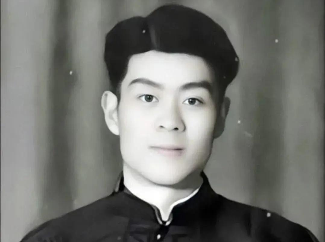 蓝天野:白天演员,晚上间谍,隐姓埋名75年,姜子牙曾是地下党