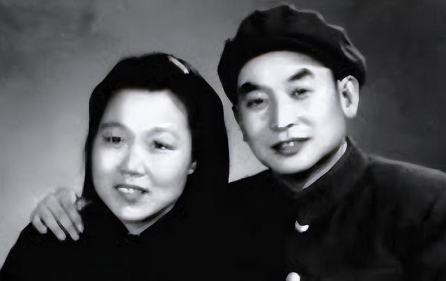 香港亿万女富豪谷望江,股市套现超11亿,开国少将谷景生的大女儿