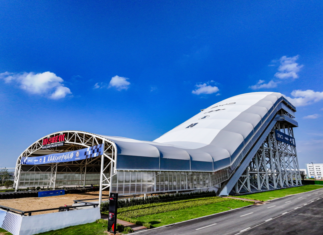 比亚迪开启“赛道经济”，599元体验仰望U9，在下一盘大棋！