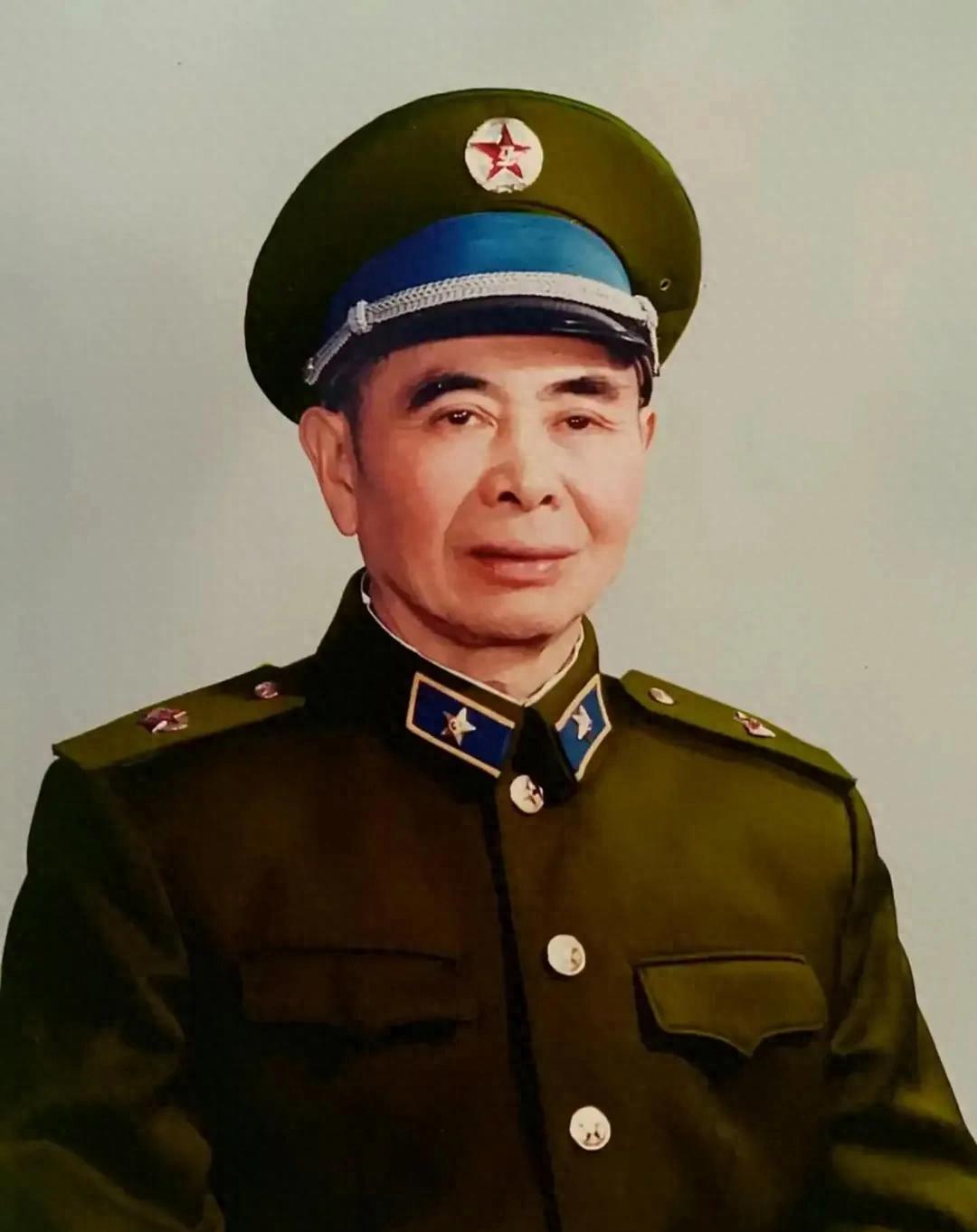 原南京军区空军政委郑竹波将军原丹阳埤城镇谢巷村人