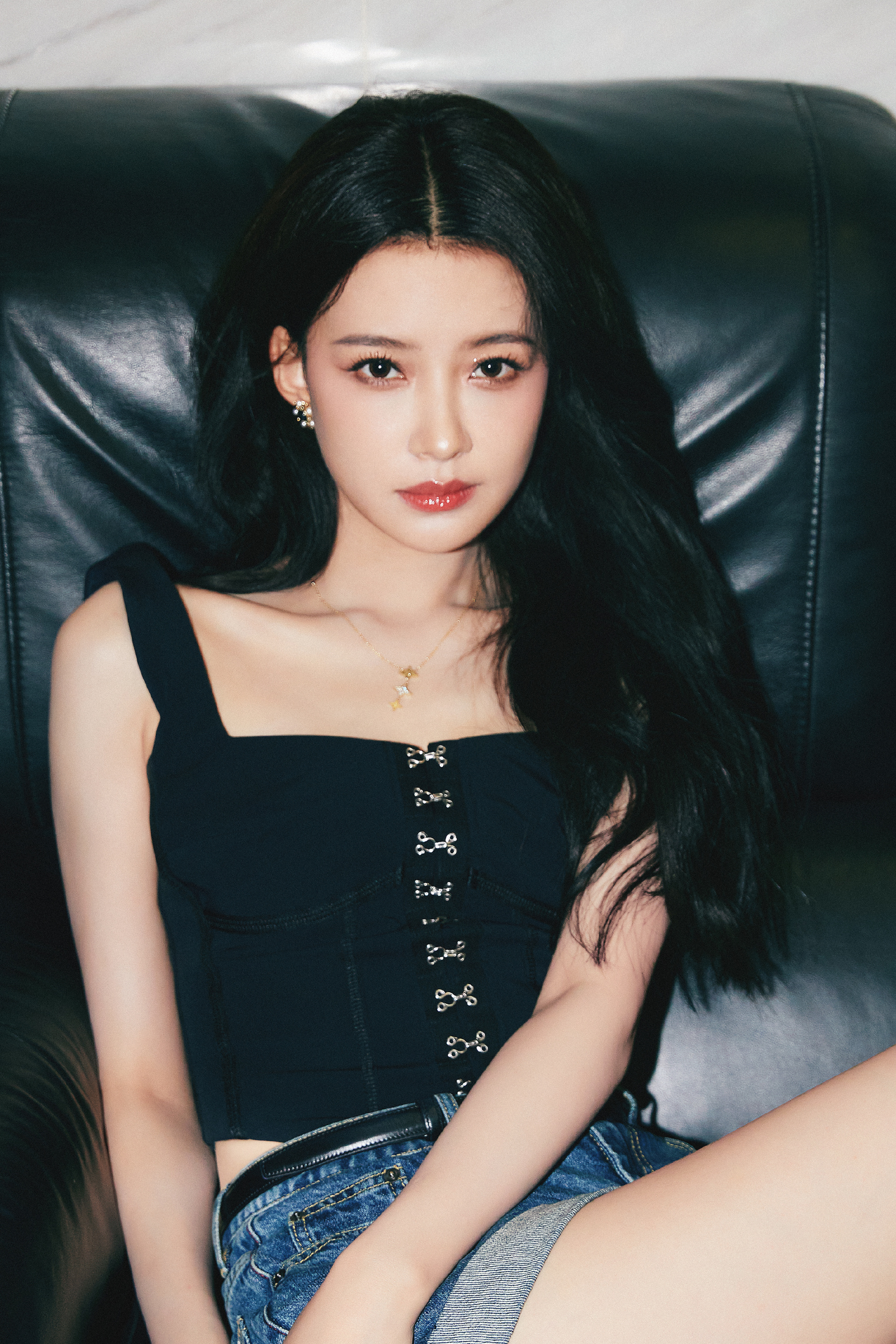 孙怡妈妈曝惊人教育观:不让女儿学做饭怕成女佣!