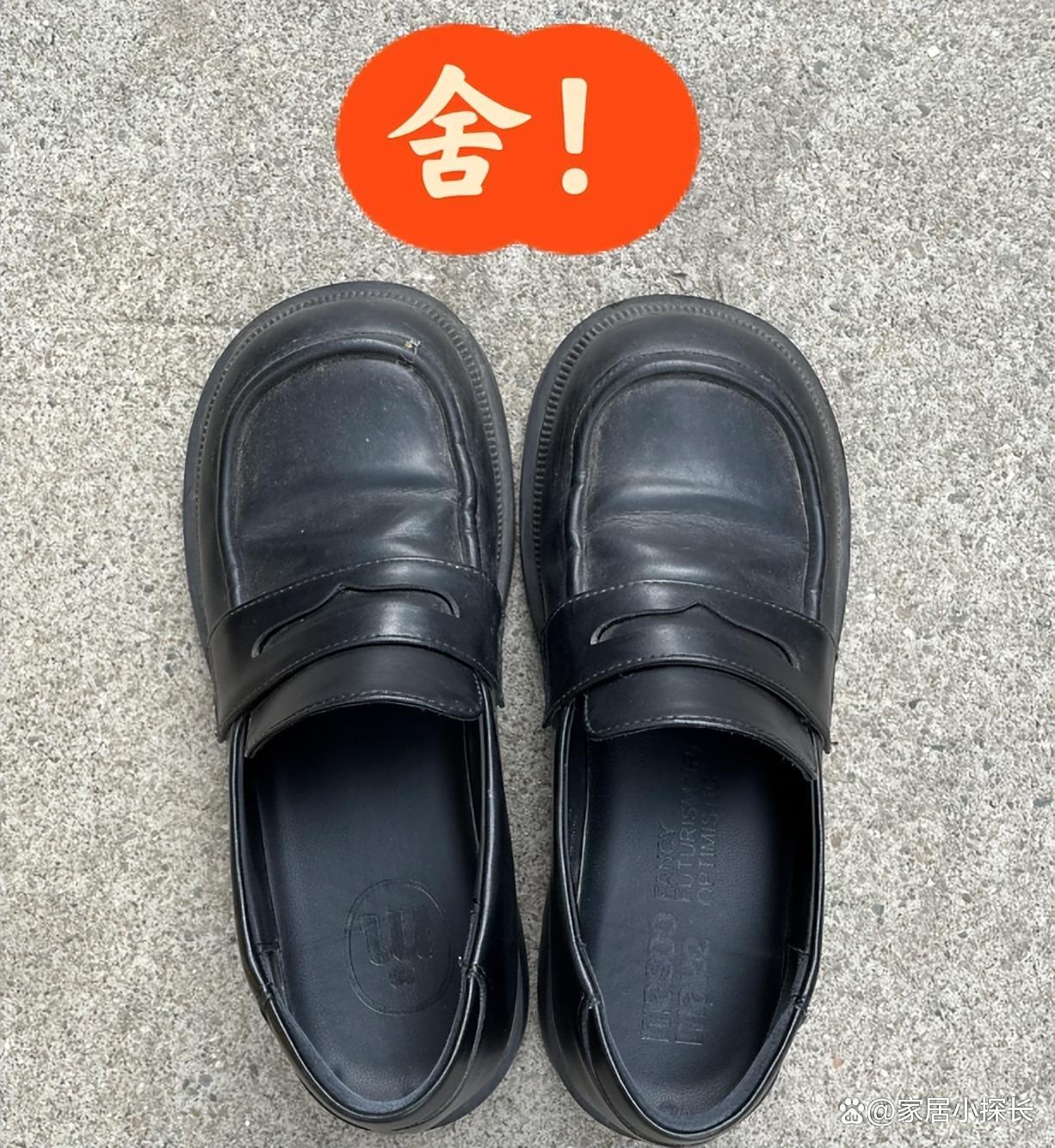 清空鞋柜后我发誓秋天坚决不买这8种鞋子穿着不舒服还臭脚